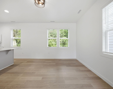 2819 Wilcox Place - Photo Thumbnail 13