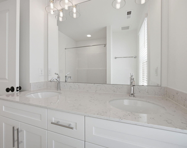 2819 Wilcox Place - Photo Thumbnail 21