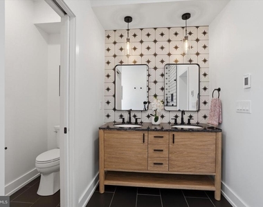 425 Grove Place - Photo Thumbnail 18