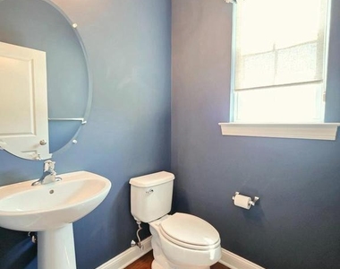301 W Hamlin Avenue - Photo Thumbnail 9