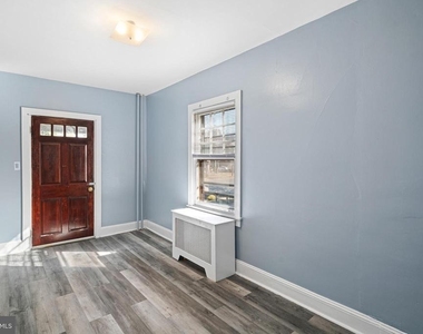 216 Penn Boulevard - Photo Thumbnail 6
