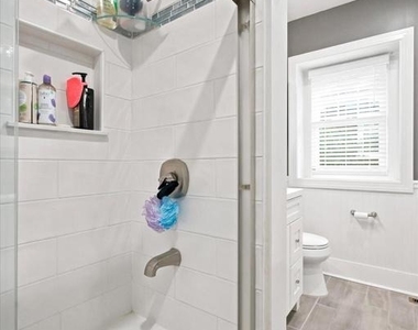124 Price Street - Photo Thumbnail 22