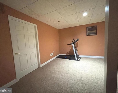233 Tall Pines Drive - Photo Thumbnail 16