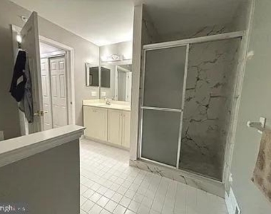 233 Tall Pines Drive - Photo Thumbnail 10
