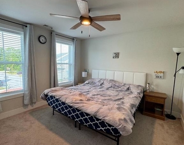 213 Catalpa Lane - Photo Thumbnail 20