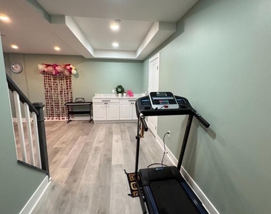 213 Catalpa Lane - Photo Thumbnail 22