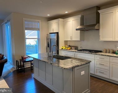 25 Sassafras Lane - Photo Thumbnail 10