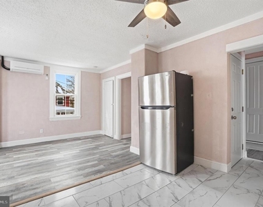 250 Washington Street - Photo Thumbnail 2