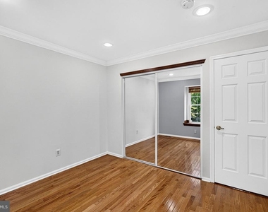 34 B Chicopee Drive - Photo Thumbnail 13