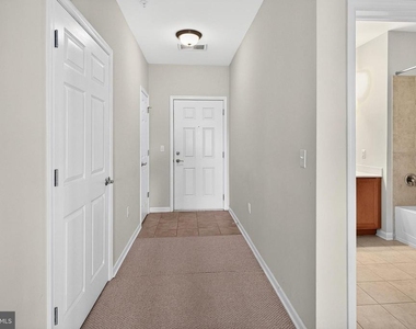 1137 Halifax Place - Photo Thumbnail 6