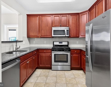 1137 Halifax Place - Photo Thumbnail 4