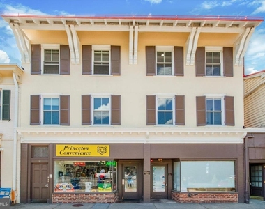 146 Nassau Street - Photo Thumbnail 16