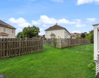 108 Tattersall Drive - Photo Thumbnail 31