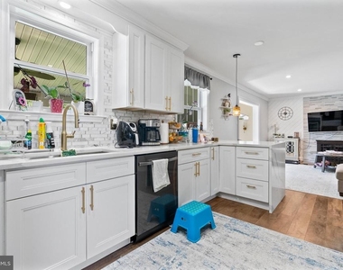 2 Lee Court - Photo Thumbnail 14