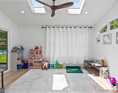2 Lee Court - Photo Thumbnail 20