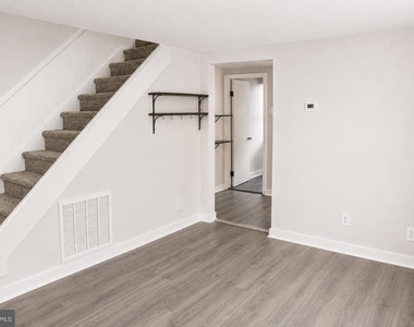 28 Mount Holly Avenue - Photo Thumbnail 5