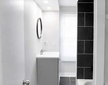 28 Mount Holly Avenue - Photo Thumbnail 7