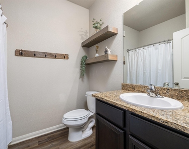 13712 Charles W Fairbanks Cv - Photo Thumbnail 11