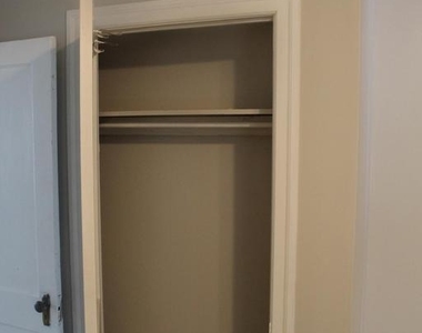 134 E Washington Street - Photo Thumbnail 5