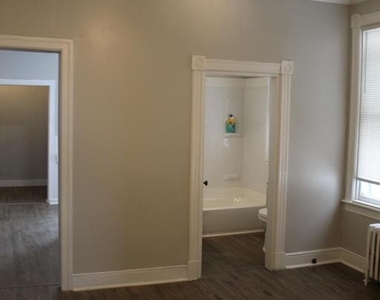 134 E Washington Street - Photo Thumbnail 4