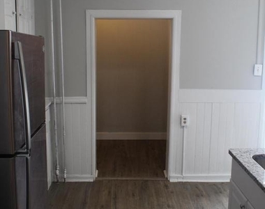134 E Washington Street - Photo Thumbnail 9