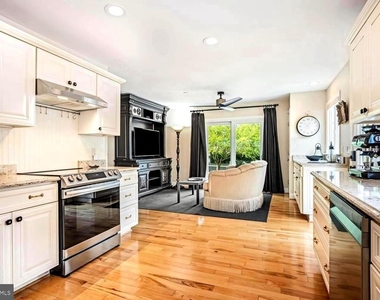 119 Watson Road - Photo Thumbnail 17