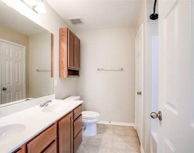 123 Mancos Dr - Photo Thumbnail 19