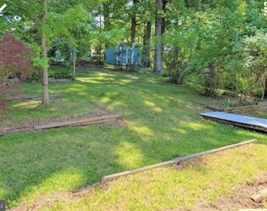 5725 Nevada Street - Photo Thumbnail 12