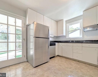 5725 Nevada Street - Photo Thumbnail 6