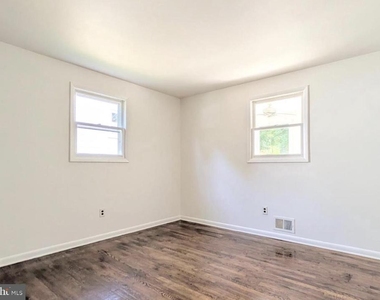 5725 Nevada Street - Photo Thumbnail 10