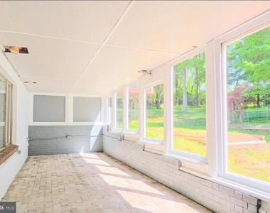 5725 Nevada Street - Photo Thumbnail 21