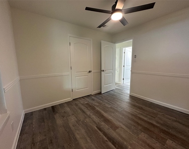 908 Plateau Cir - Photo Thumbnail 21