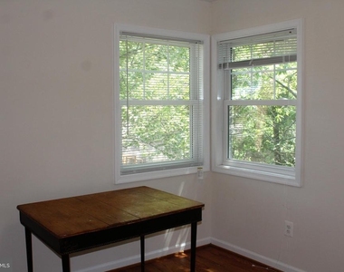 5409 75th Avenue - Photo Thumbnail 14