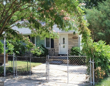 5409 75th Avenue - Photo Thumbnail 23