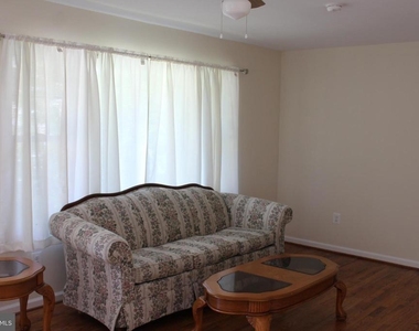 5409 75th Avenue - Photo Thumbnail 12