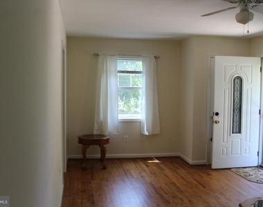5409 75th Avenue - Photo Thumbnail 11