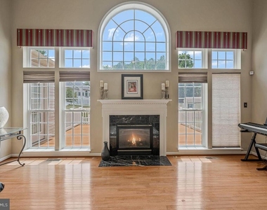 1117 Horizon View Place - Photo Thumbnail 18