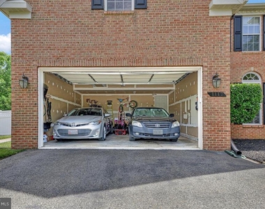 1117 Horizon View Place - Photo Thumbnail 2