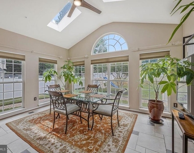 1117 Horizon View Place - Photo Thumbnail 13