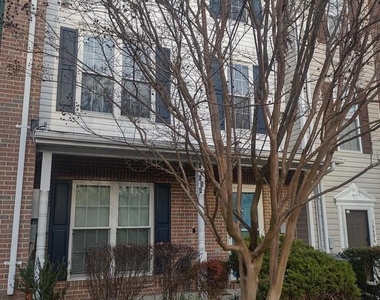 16604 Eastview Terrace - Photo Thumbnail 1