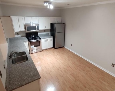 16604 Eastview Terrace - Photo Thumbnail 7