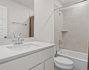 2086 Alice Jay Way - Photo Thumbnail 25