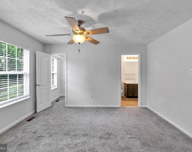 2406 Lemontree Lane - Photo Thumbnail 25