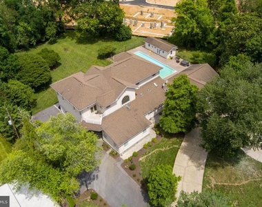 10805 Glen Road - Photo Thumbnail 2