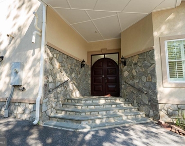 10805 Glen Road - Photo Thumbnail 39