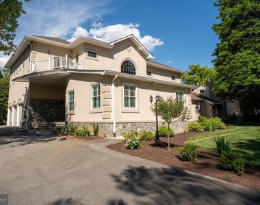 10805 Glen Road - Photo Thumbnail 7