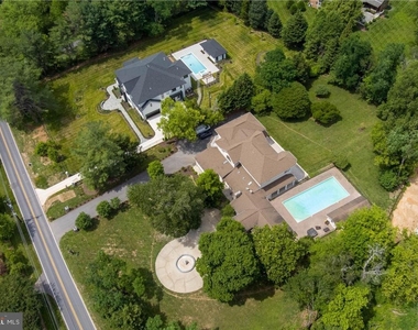 10805 Glen Road - Photo Thumbnail 12