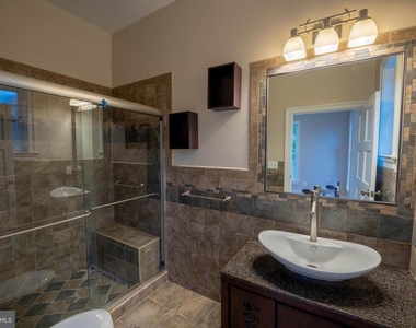 10805 Glen Road - Photo Thumbnail 36