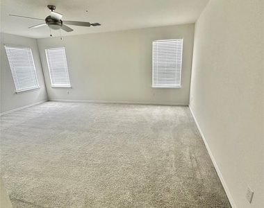 4406 Venticano Pl - Photo Thumbnail 15