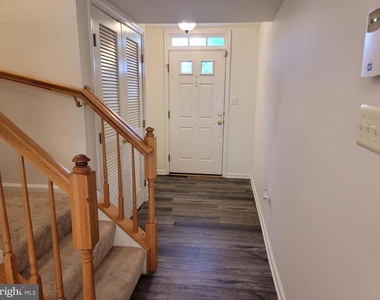 13115 Rosebay Drive - Photo Thumbnail 3